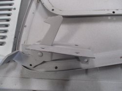 180607 71 Jeepster Commando (5).JPG